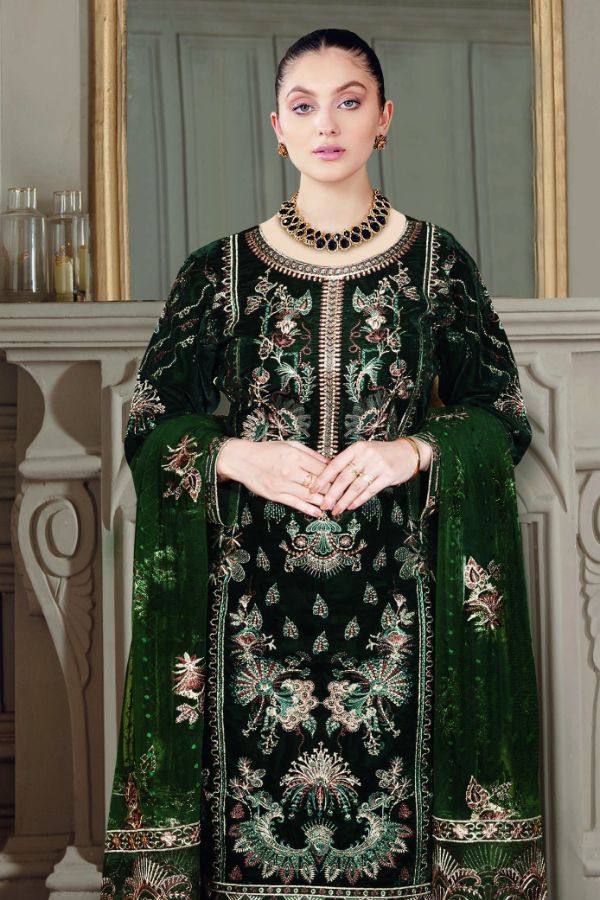 Ramsha Velvet Collection`22 VD#401 (Green)