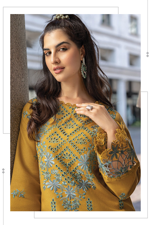 Rang Rasiya Carnation Winter Shawl Edit'24 D#2 EVELYN