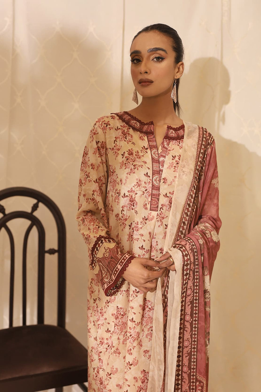 Rashid Petal Lawn`23 D#7763