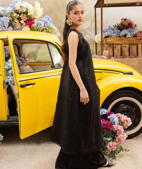 Mahnur Twilight Lawn'25 D#4-A