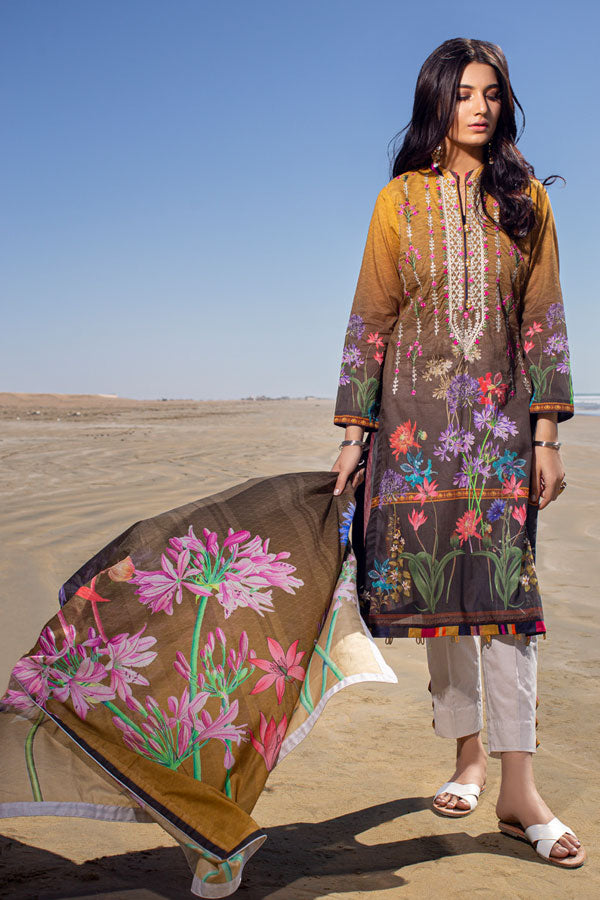 Ravishing Embroidered Lawn`21 D#07