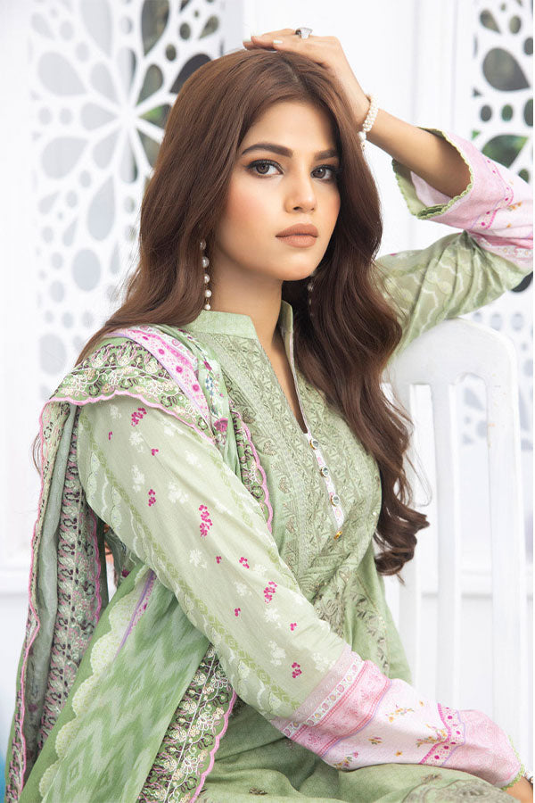 Regalia Embroidered Lawn'24 D#6