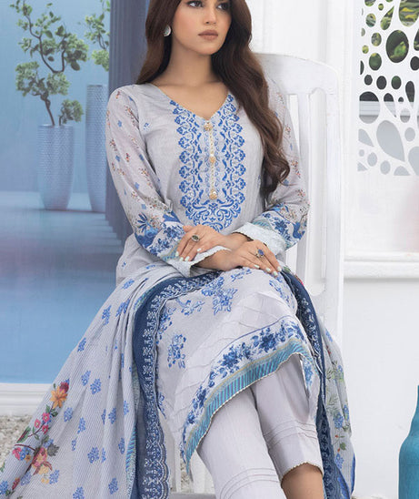 Regalia Embroidered Lawn'24 D#7