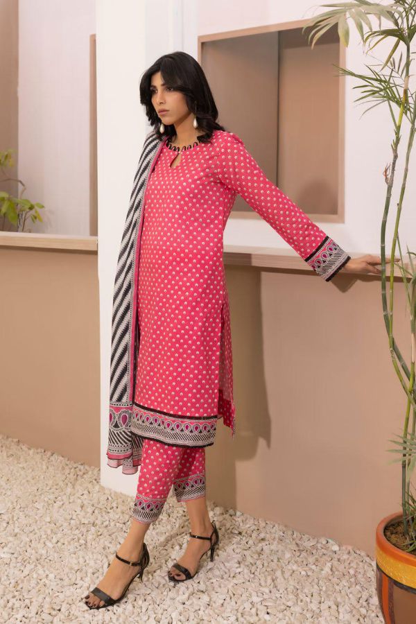 Riwaj Exclusive Lawn`25 D#05