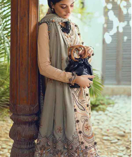 Roheenaz Luxury Winter'22 RNZ#2 A (Komal)