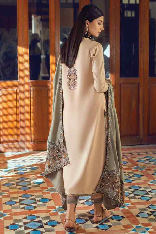 Roheenaz Luxury Winter'22 RNZ#2 A (Komal)