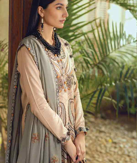 Roheenaz Luxury Winter'22 RNZ#2 A (Komal)