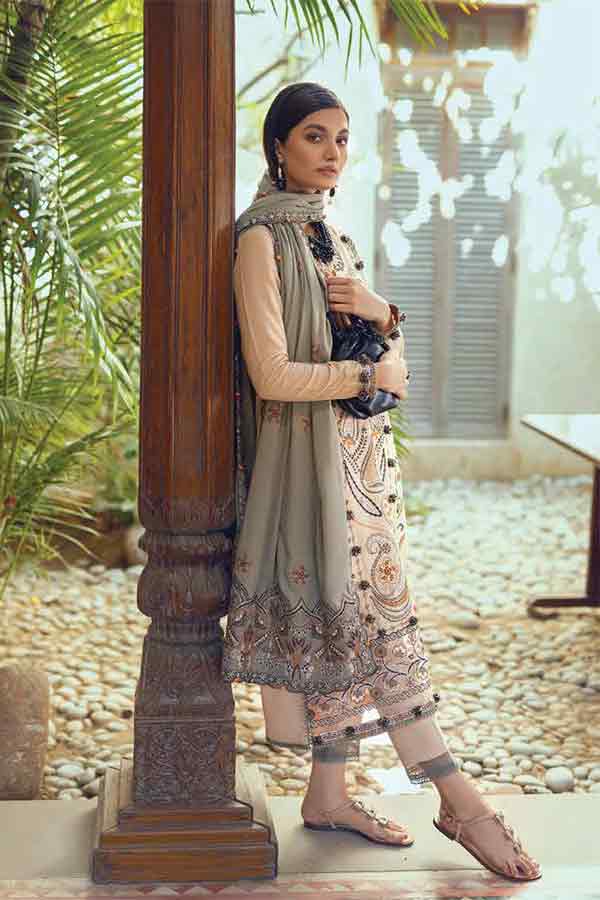 Roheenaz Luxury Winter'22 RNZ#2 A (Komal)