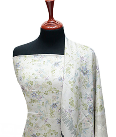 Royal Classic Lawn`25 D#4258 (Fawn)