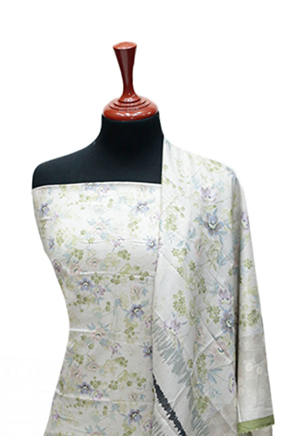 Royal Classic Lawn`25 D#4258 (Fawn)