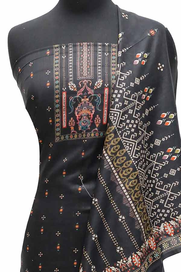 Royal Designer Lawn`23 D#617 Black