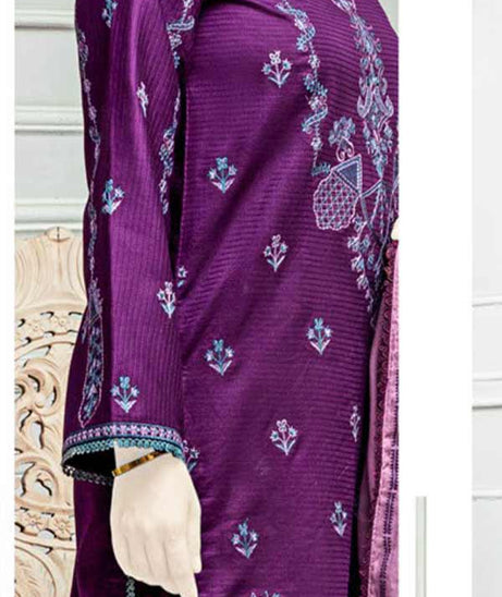 Sehar Emb Jacquard Lawn'22 D#1