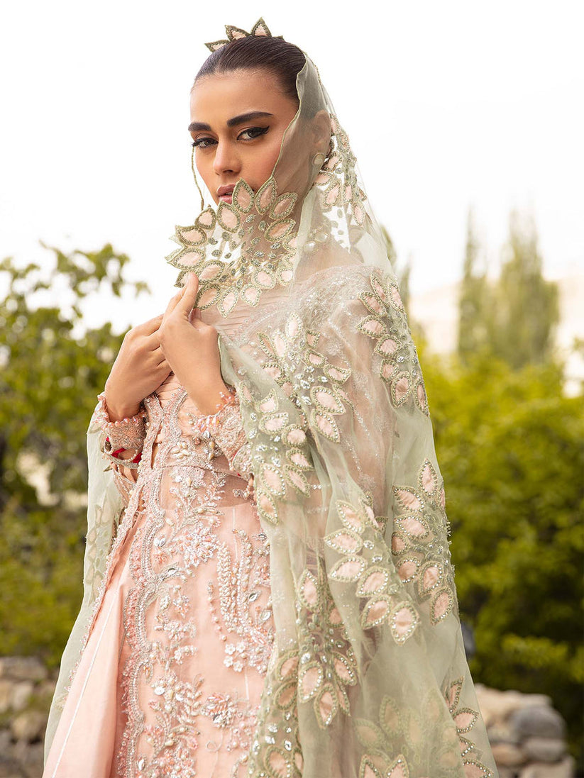 Maryam Hussain Marwa Luxury Formals'23 (SHAHNOOR)