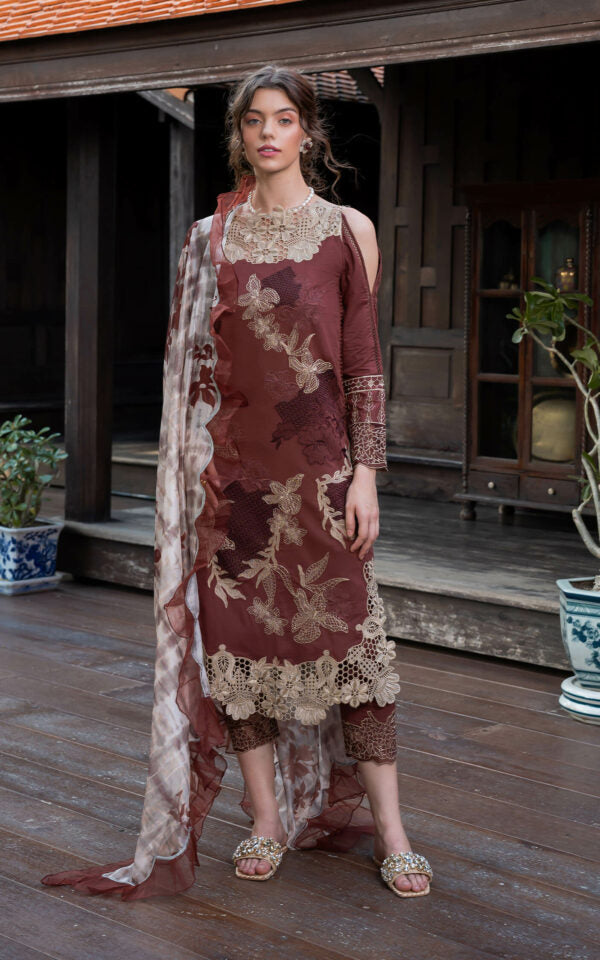 Asifa & Nabeel Luxury Lawn'24 D#04