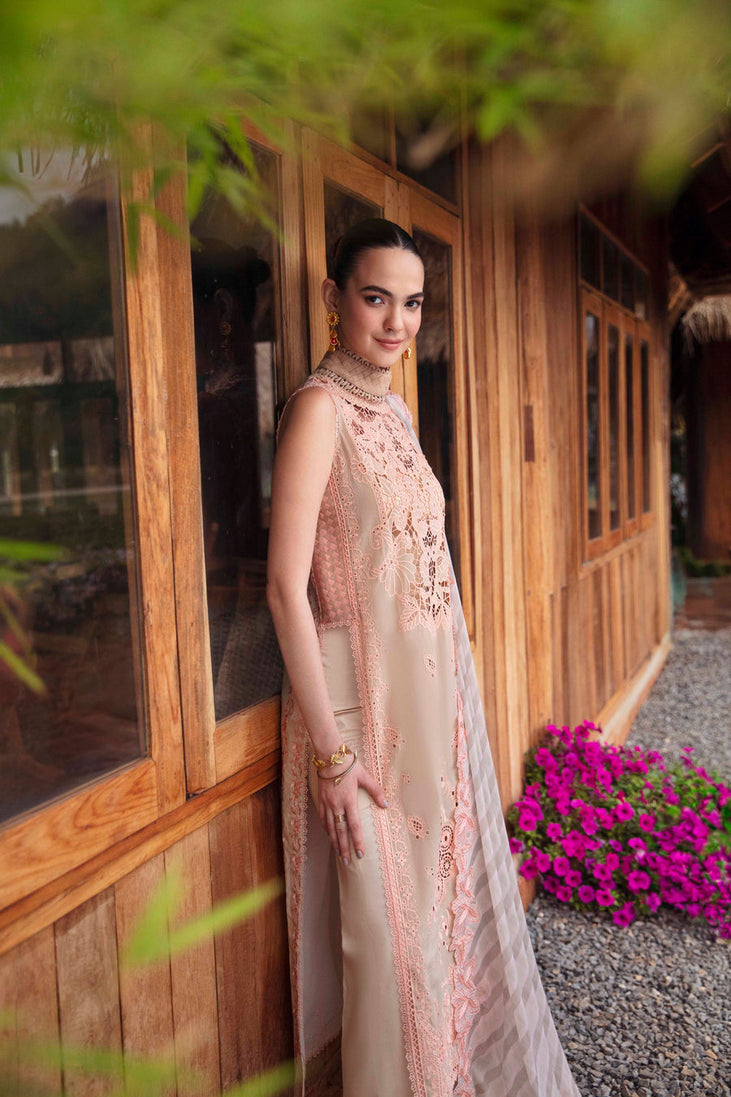 Sable V. Luxury Lawn'24 SL#6