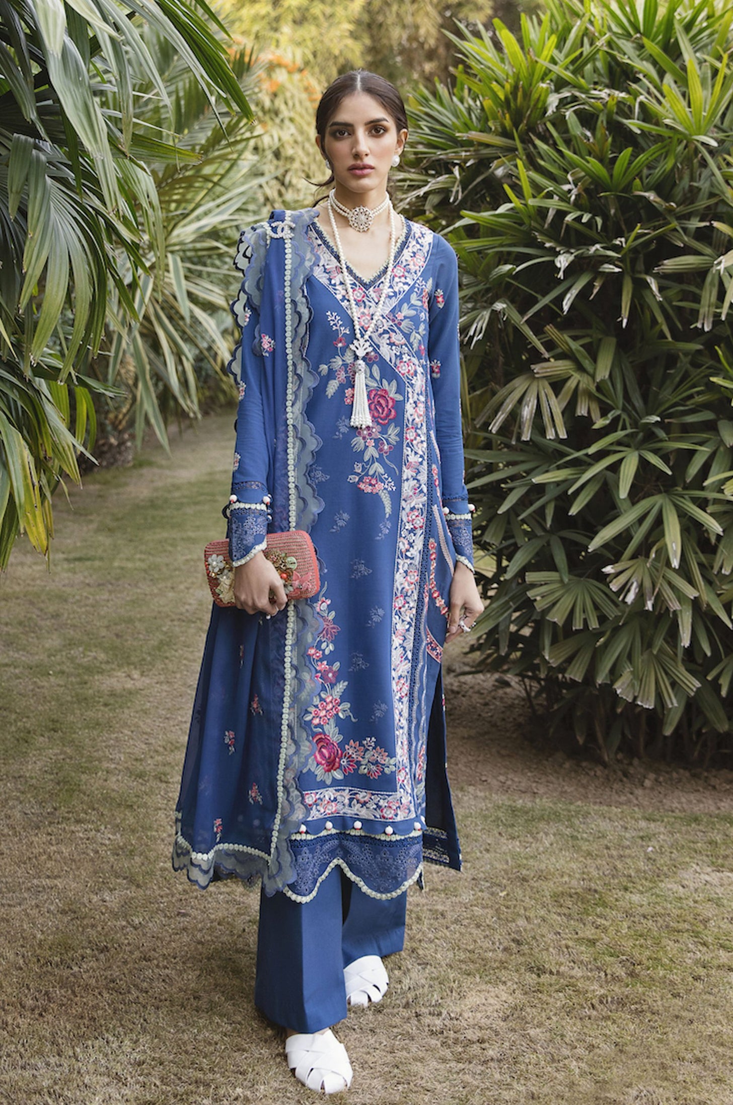 Sable Vogue Luxury Lawn`23 D#8 (Eden)