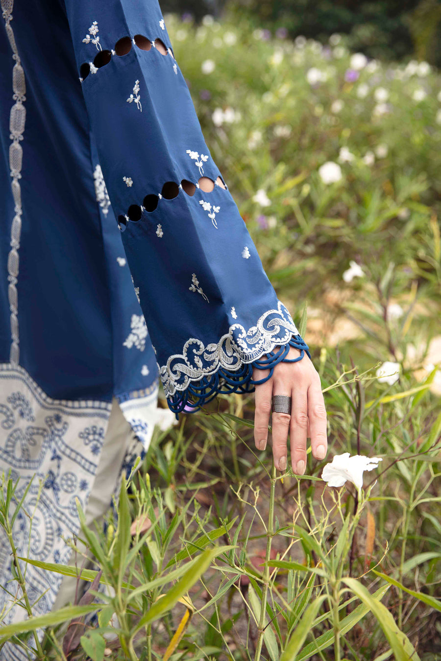 Sable V. Luxury Lawn'24 SL#9