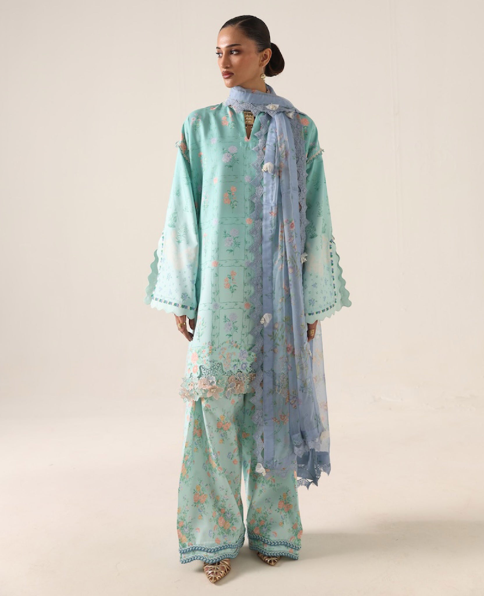 Republic Neoma Lawn`26 SP#01