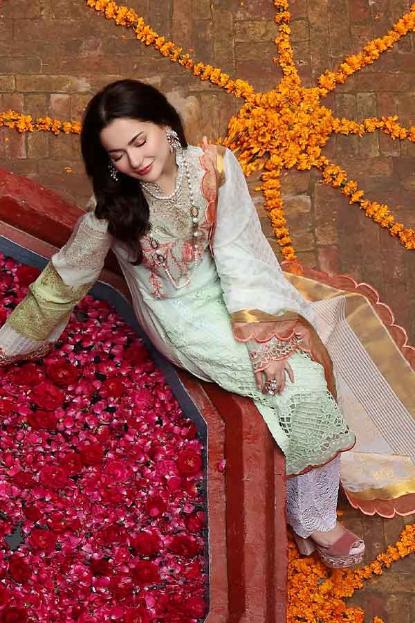 Sable. V Luxury Unstitched Lawn`22 SL#02