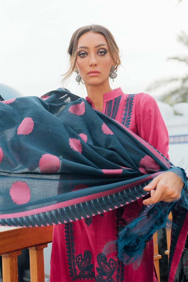 Saira Rizwan Ittehad Winter'21 SR#11 PARISA