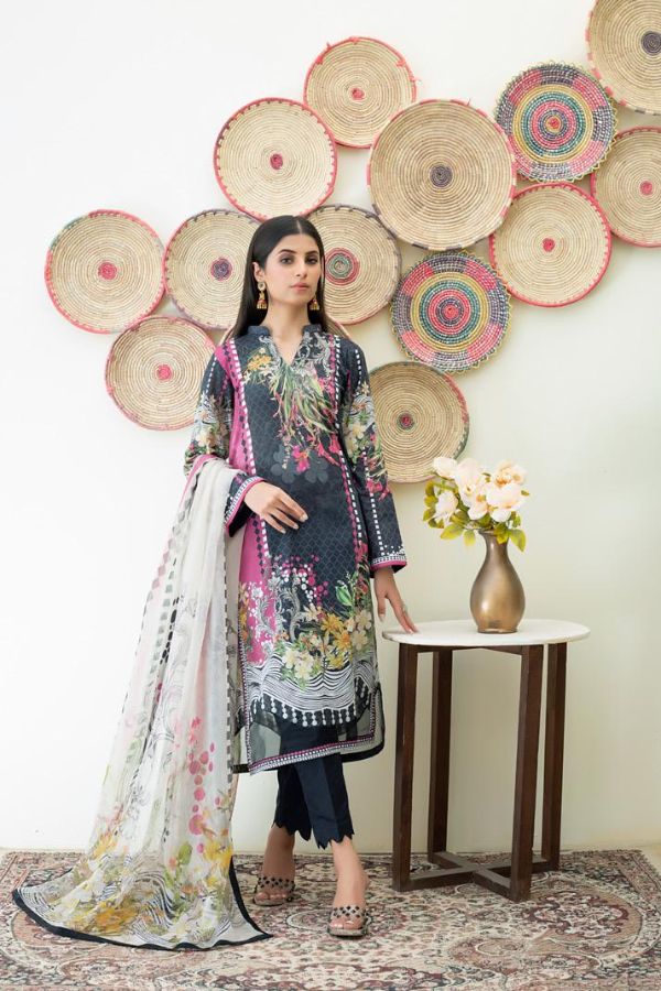 Salina Digital print Lawn`22 Black