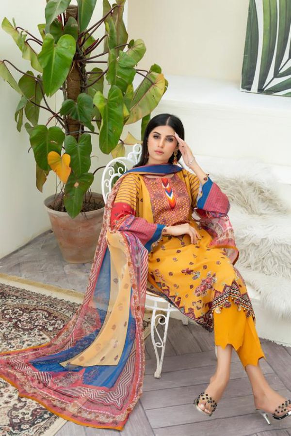 Salina Digital print Lawn`22 Yellow