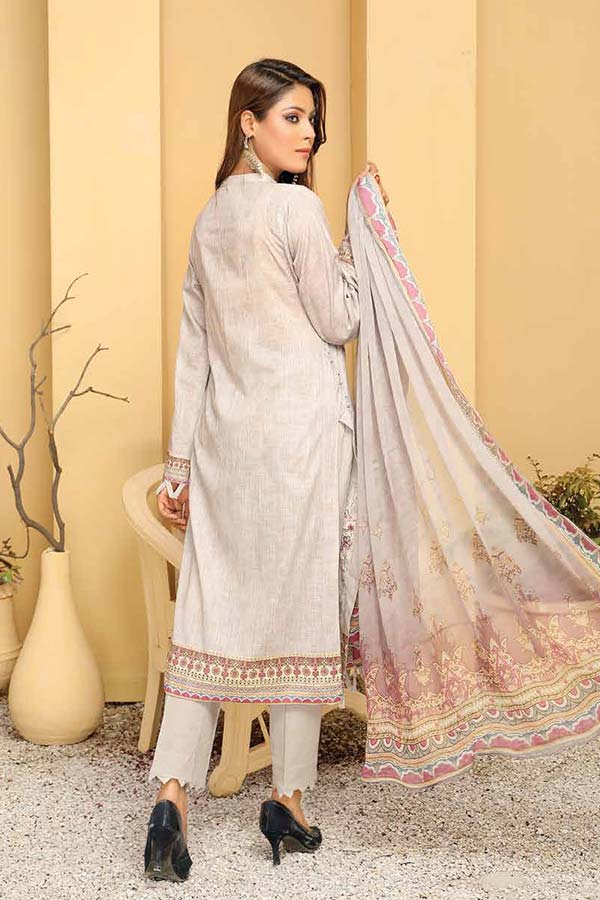 Sanam Saeed Emb Lawn'22 Vol-2 D#3
