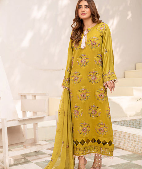 Sanam Saeed Emb Viscose`23 D#03