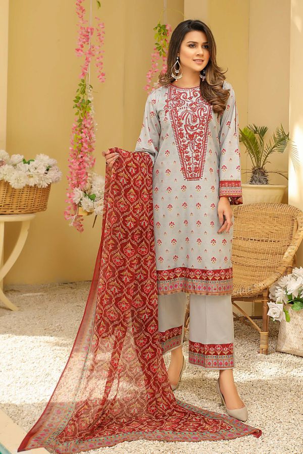Sanam Saeed Fabura E/Lawn`22 D#02