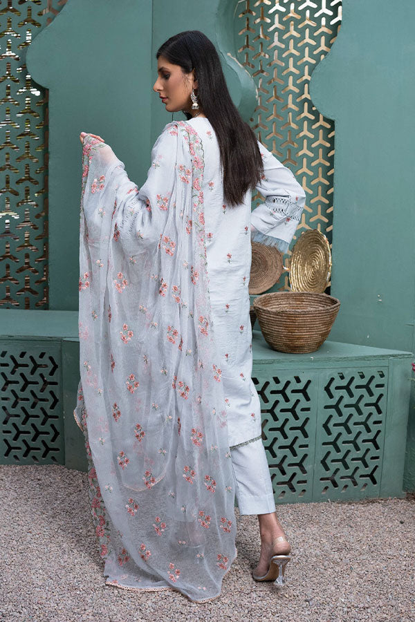 Sanam Saeed Karandi Lawn`23 D#06