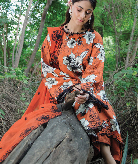 Sanam Saeed Meadow Girl`24 D#03