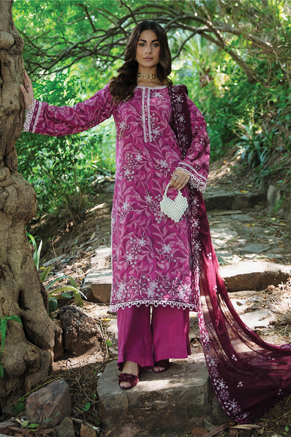 Sanam Saeed Meadow Girl`24 D#07