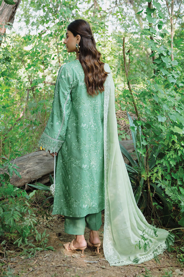 Sanam Saeed Meadow Girl`24 D#08