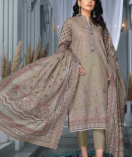 Sanam Saeed Pima Lawn'23 D#10