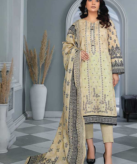 Sanam Saeed Pima Lawn'23 D#8