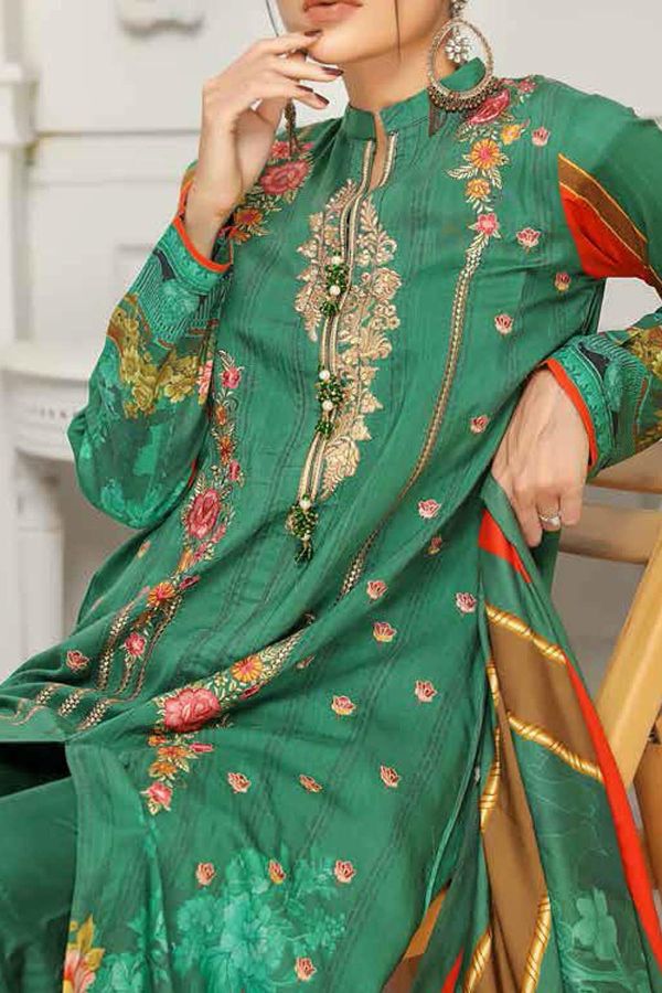 Sanam Saeed Print Emb Viscose`20 D#05