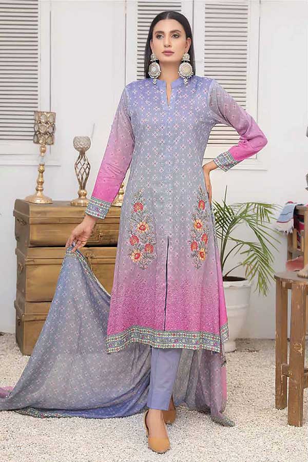 Sanam Saeed Rawayat Lawn'22 D#5