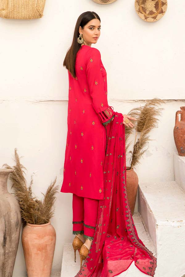 Sanam Saeed Riwaaj Lawn'22 D#7