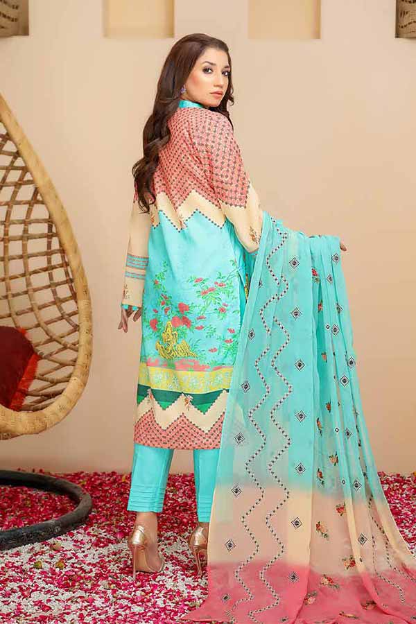 Sanam Saeed Royal Collection'22 D#8