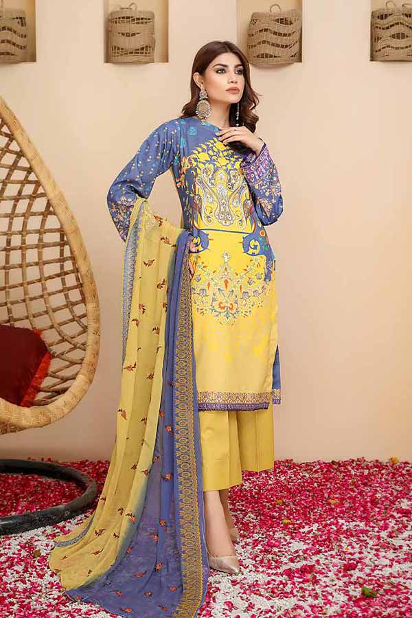 Sanam Saeed Royal Collection'22 D#9