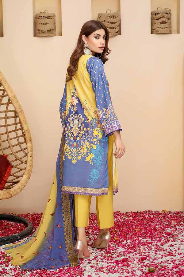 Sanam Saeed Royal Collection'22 D#9