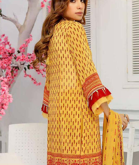 Sanam Saeed Swiss Lawn`21 D#09