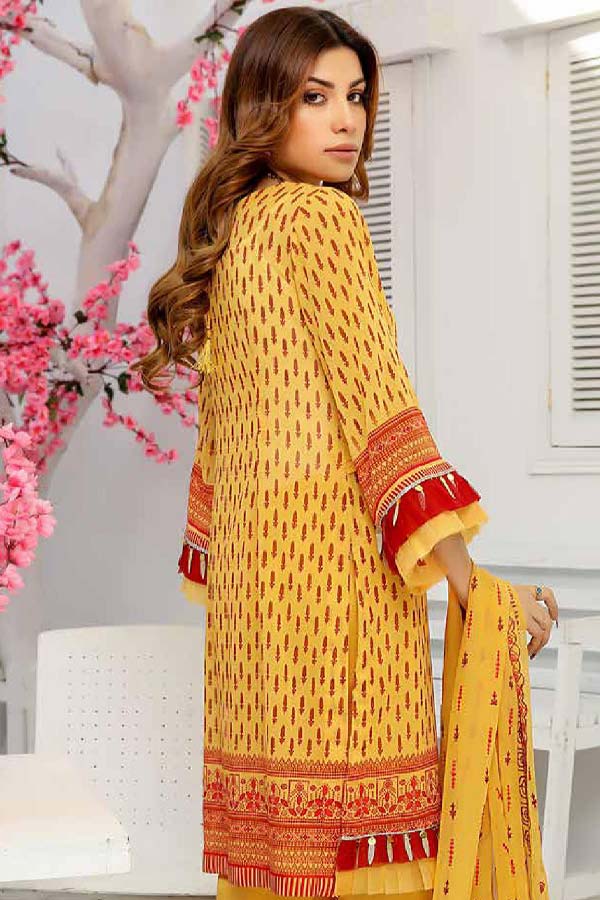 Sanam Saeed Swiss Lawn`21 D#09