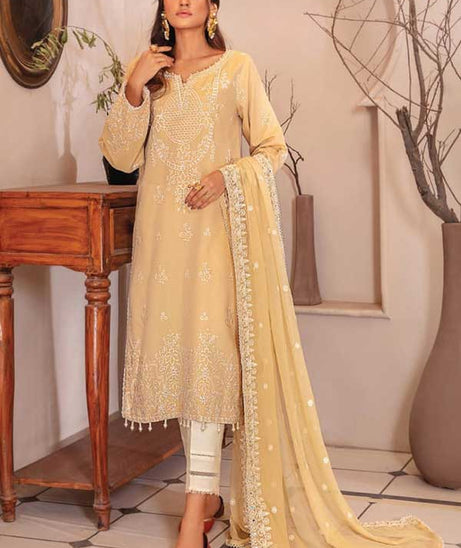 Sanam Saeed Zarish Lawn'23 D#07