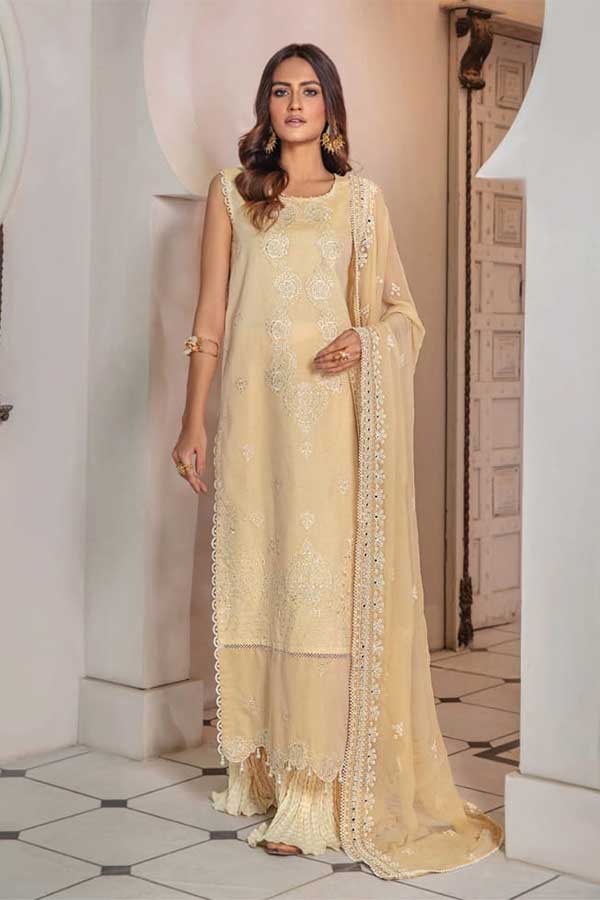 Sanam Saeed Zarish Lawn'23 D#09