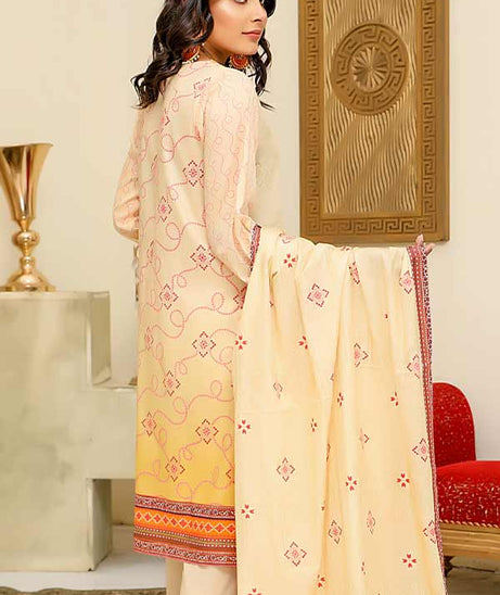 Sanam Saeed Zircon Summer'22 D#3