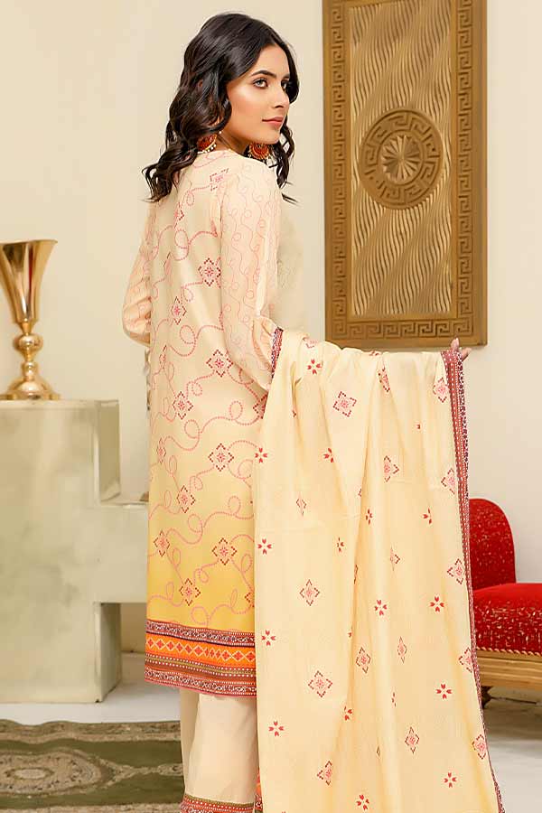 Sanam Saeed Zircon Summer'22 D#3