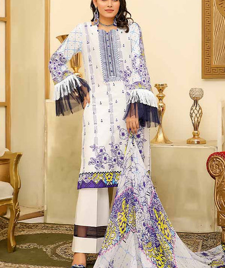 Sanam Saeed Zircon Summer'22 D#4