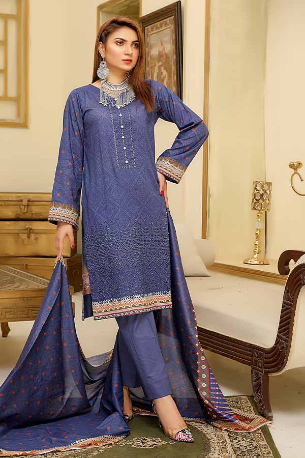 Sanam Saeed Zircon Summer'22 D#9