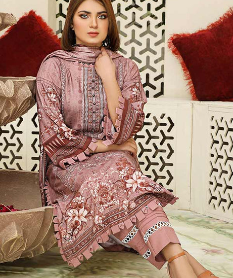Sanam Saeed Jhalak Emb'22 Vol-4 D#8